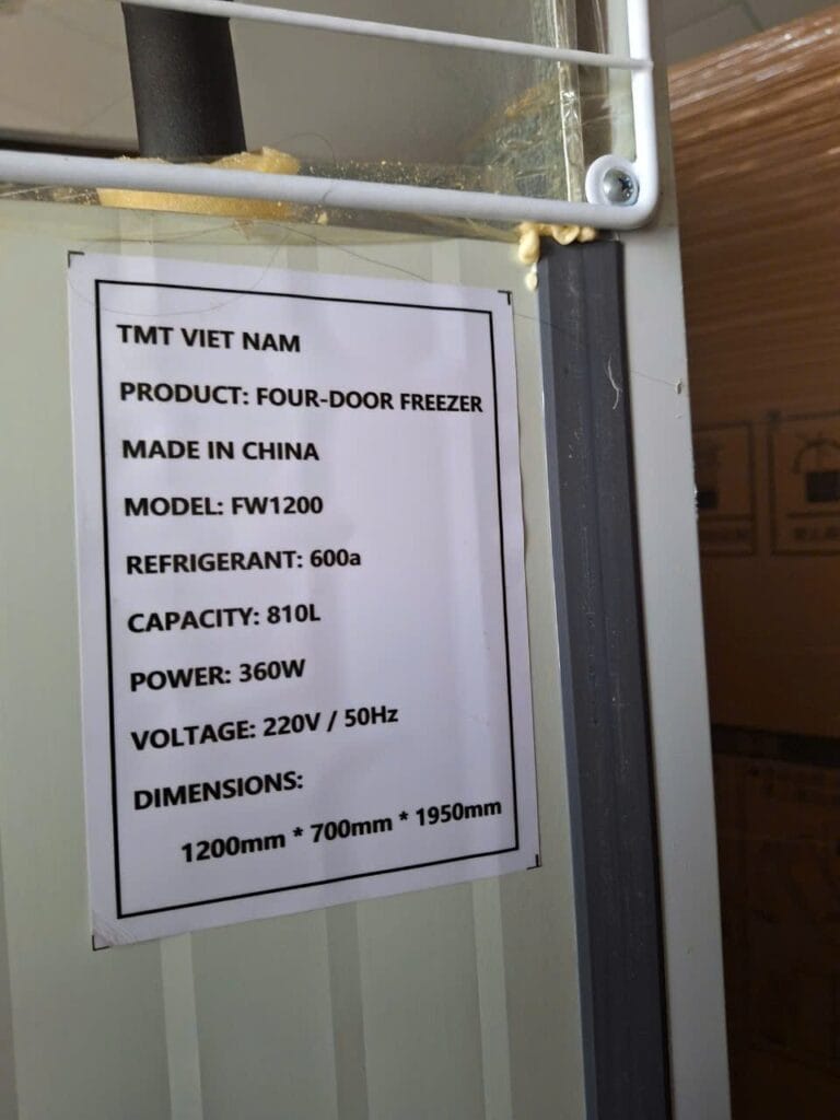 z7037361469753 dffd4a018cbbf5d528b53e447f1b96b8 with metadata